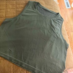 LULULEMON moss green crop top!